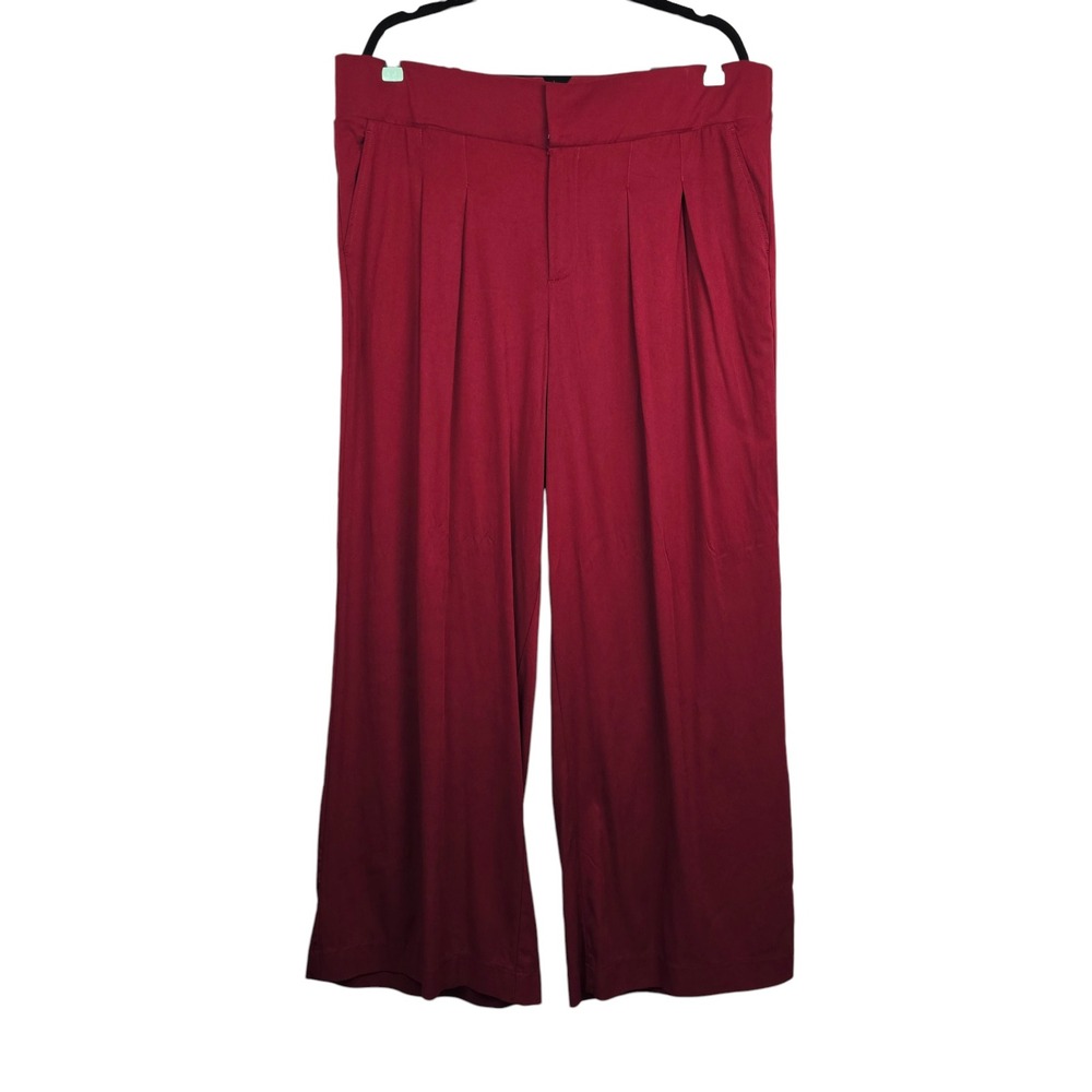 Torrid Womens Burgundy Wide Leg Pleated Trousers Pant Size 18 NWT